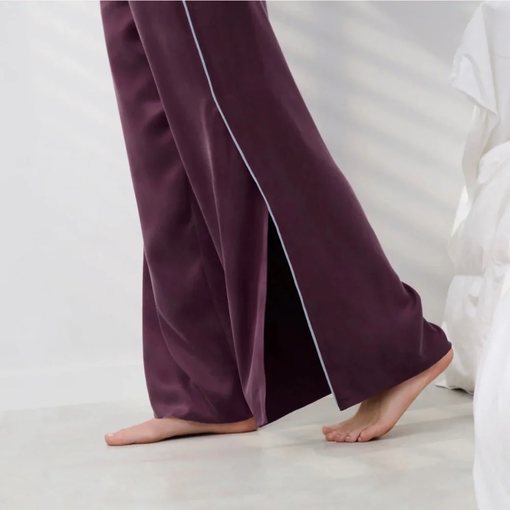LUNYA NWOT Washable Silk Tee Pant Set in Vintage Merlot/Frosted Lagoon Size M - Picture 3 of 7